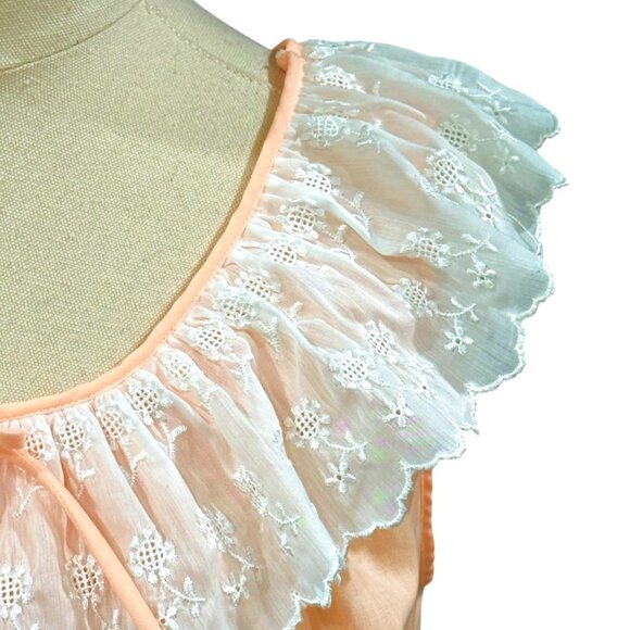 VTG Komar Sleeveless Nightgown SMALL Peach White Embroidered Scalloped Neckline - Picture 3 of 9